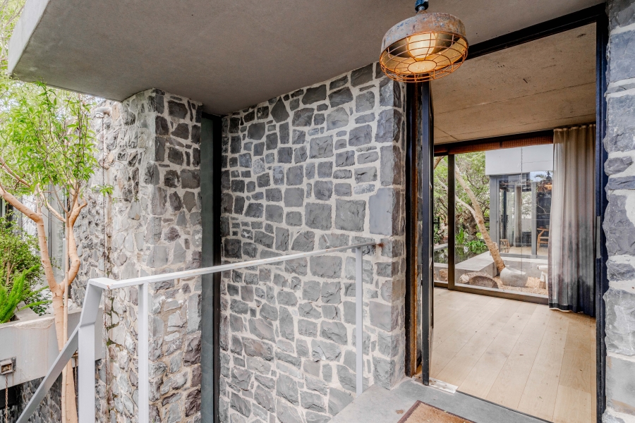 To Let 3 Bedroom Property for Rent in Camps Bay Western Cape